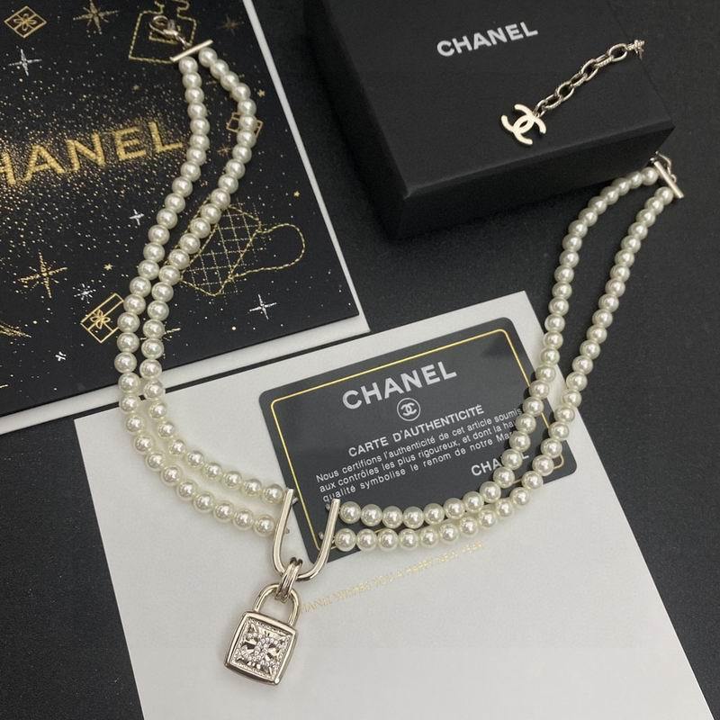 Chanel Necklaces 257